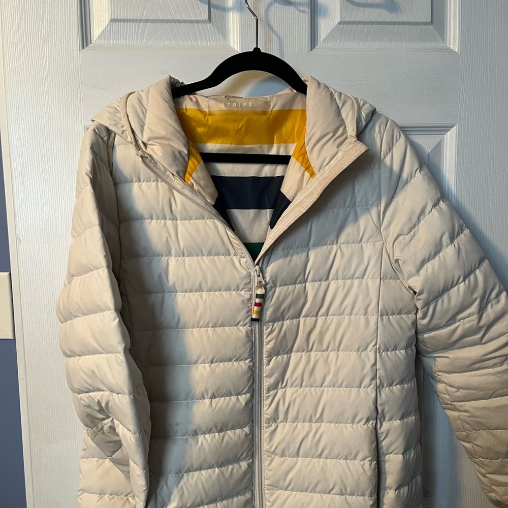 HBC Stripes down coat